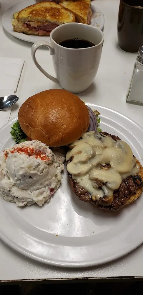 Mushroom Swiss Burger